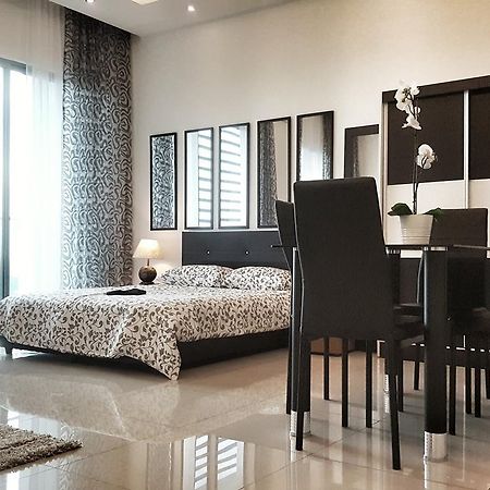 1-2 Guests, Hbo-Go Tv, Bali-Style Studio In Cybersquare, Cyberjaya By Flexihome-My 外观 照片